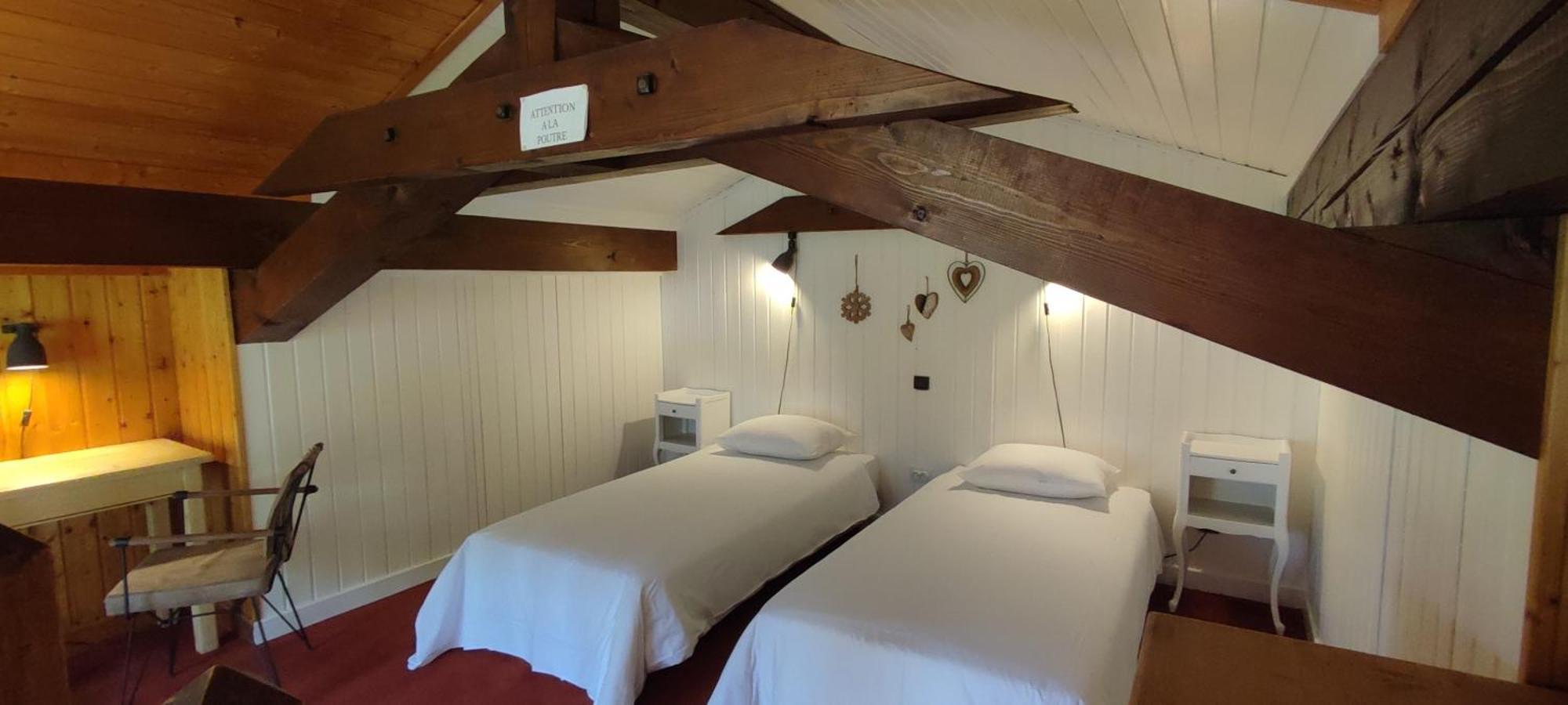 Le Taconet Hotel Le Praz de Lys Quarto foto